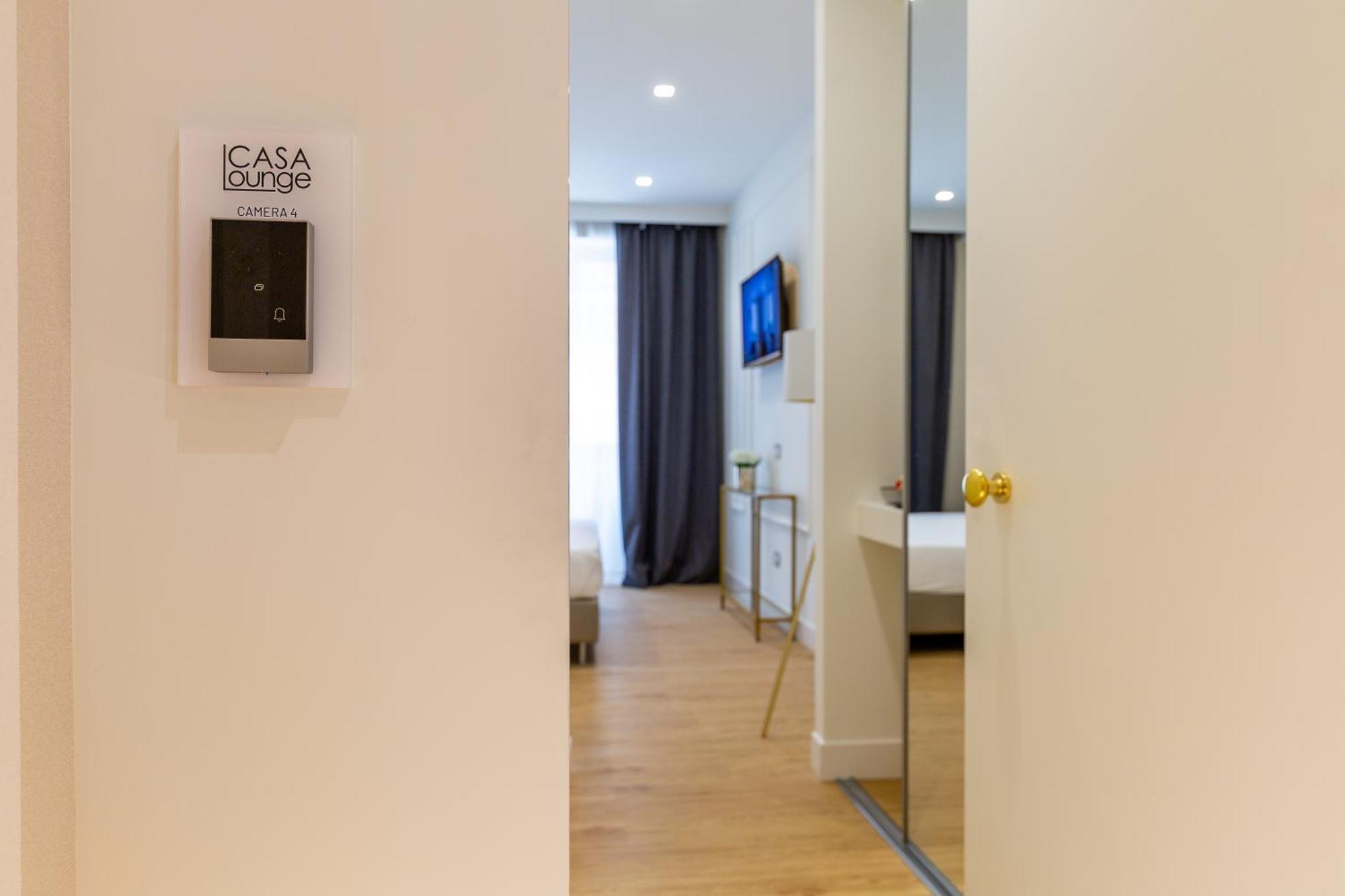 Casa Lounge Costituzione Hotel Каляри Екстериор снимка