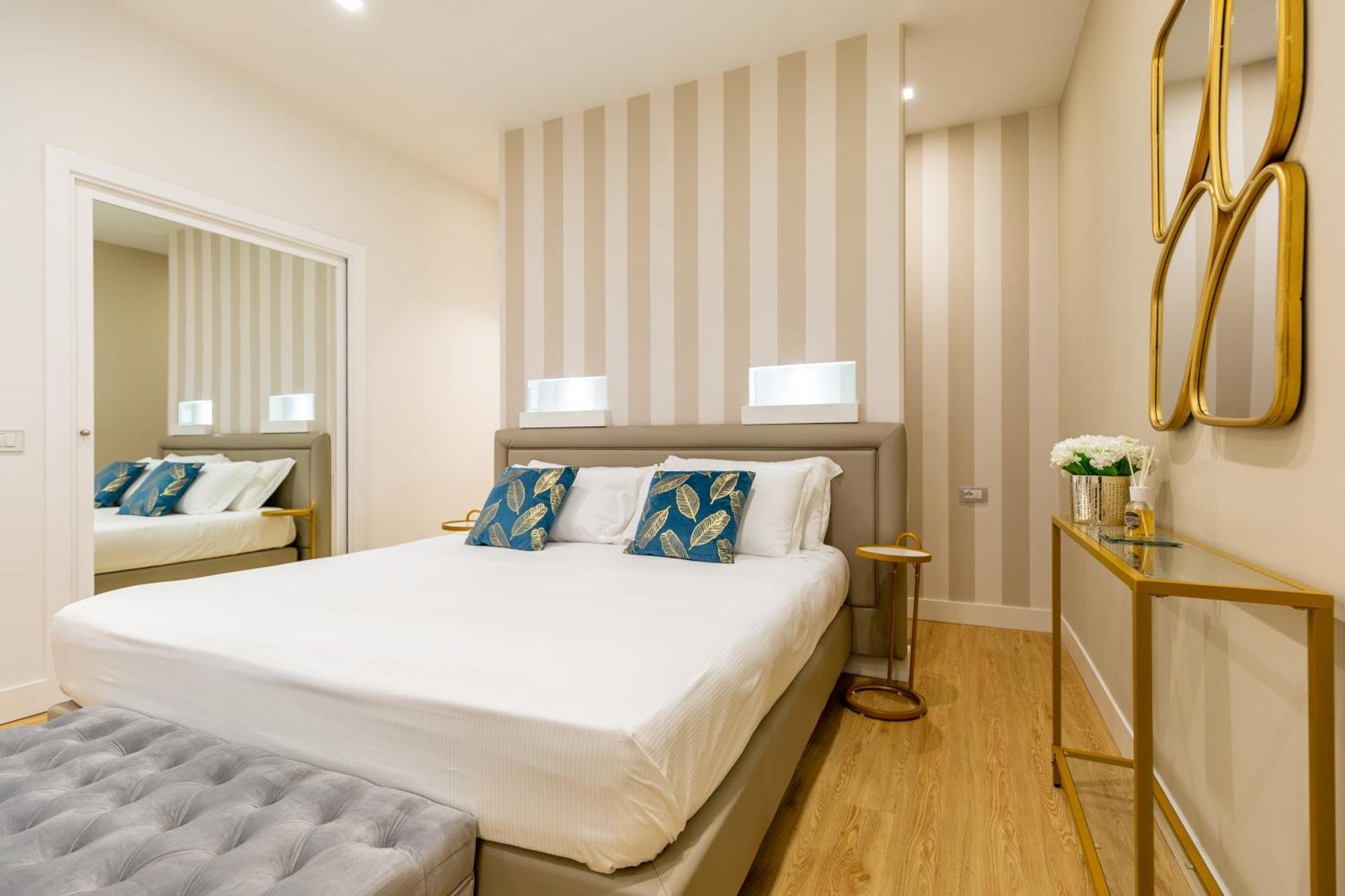 Casa Lounge Costituzione Hotel Каляри Екстериор снимка
